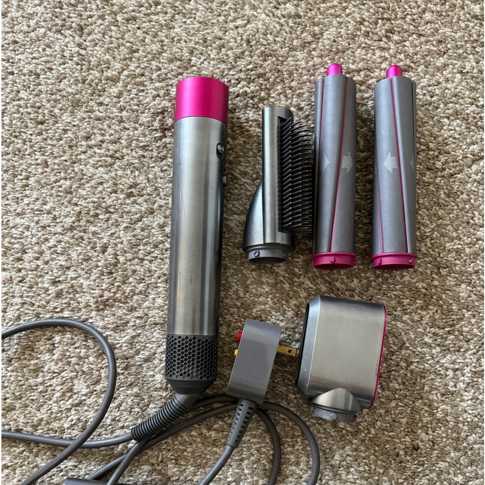 Dyson air wrap